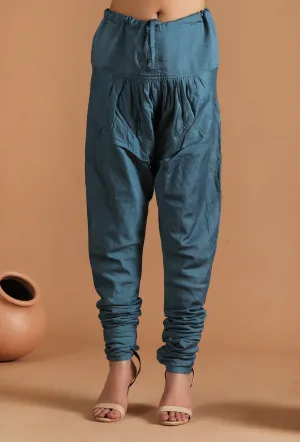 Ekaja Solid Chooridar Pants