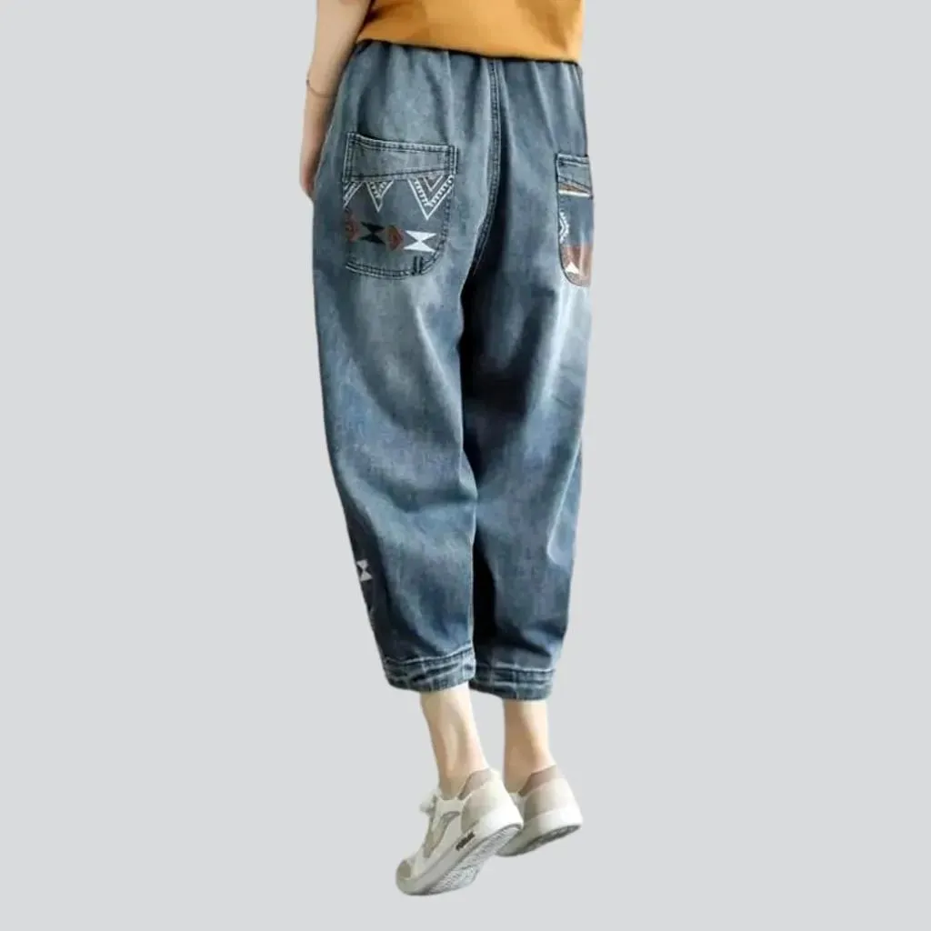 Light-wash sanded denim pants for ladies