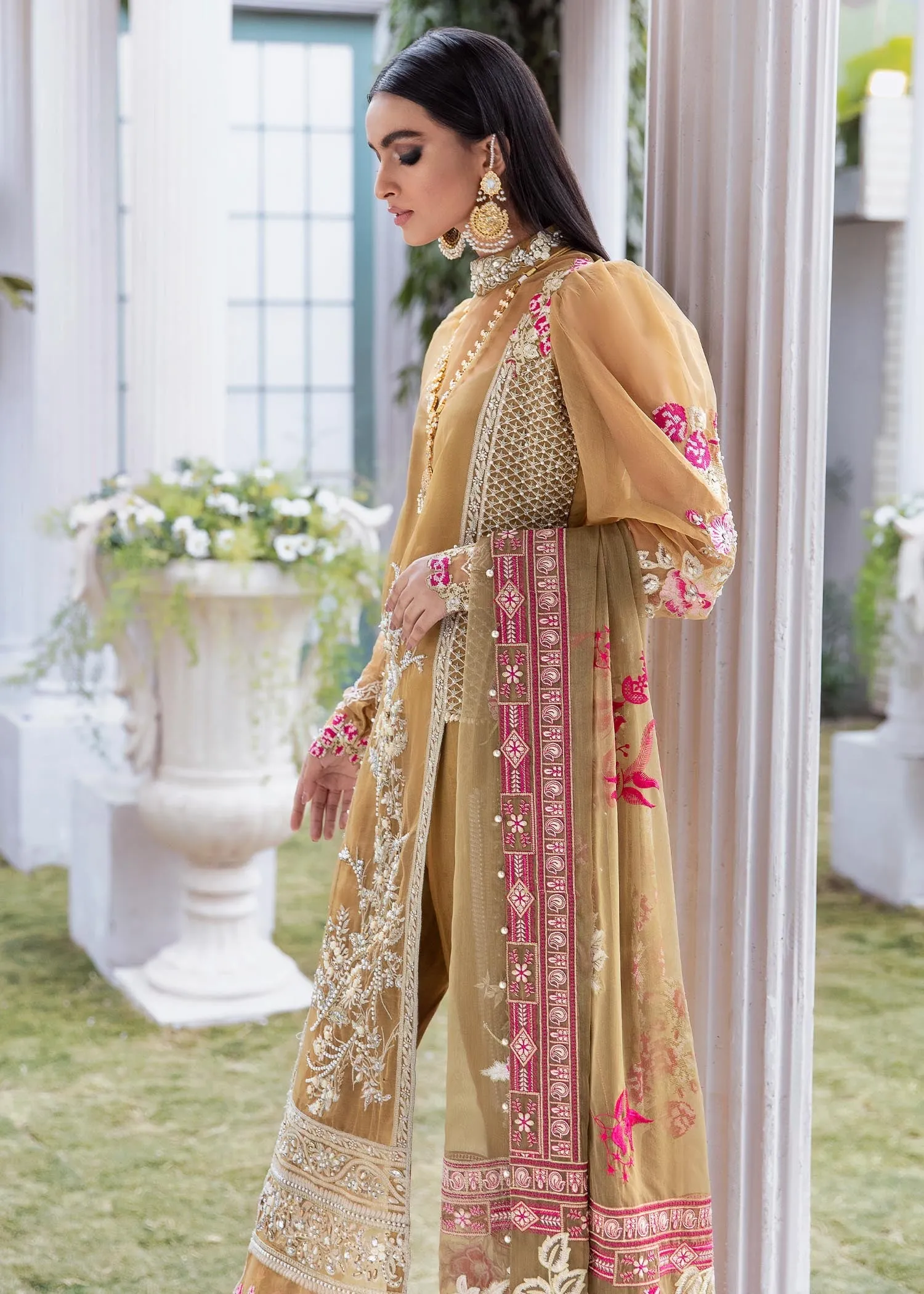 Tabassum Mughal x Meera's Wedding Formals – BRONZE MIST