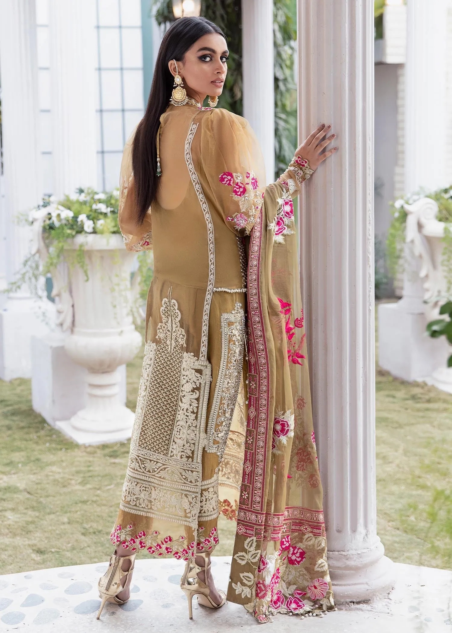 Tabassum Mughal x Meera's Wedding Formals – BRONZE MIST